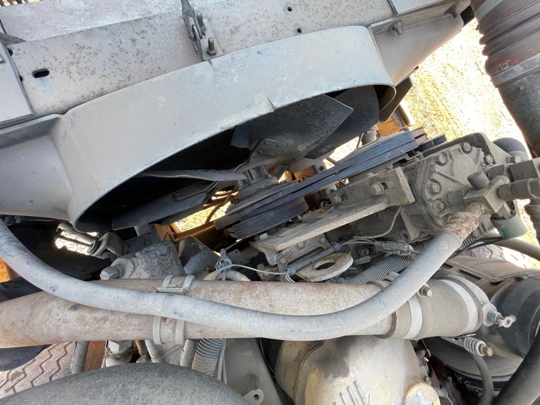 1992 INTERNATIONAL 7400 Logging - Image 24